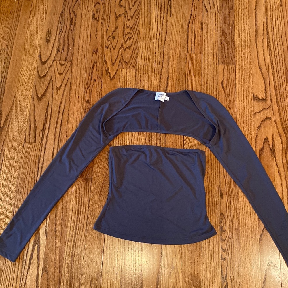 Gray 2 piece shirt - tube top and separate long sleeve part of top